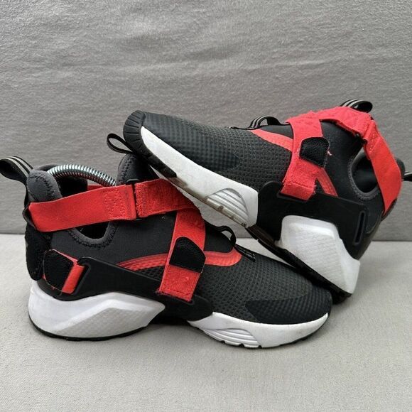 Nike Air Huarache City Size 5Y (Womens 6.5) Shoes Black Red Athletic Sneakers - Picture 5 of 8